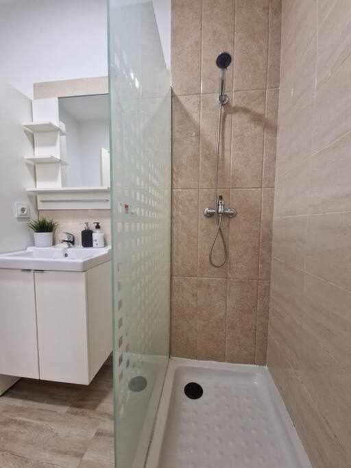 Isg Apartments Encantador Estudio En Alameda De Hercules إشبيلية المظهر الخارجي الصورة
