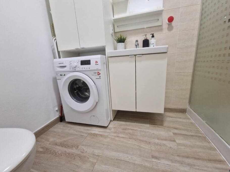 Isg Apartments Encantador Estudio En Alameda De Hercules إشبيلية المظهر الخارجي الصورة