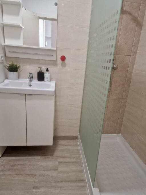 Isg Apartments Encantador Estudio En Alameda De Hercules إشبيلية المظهر الخارجي الصورة